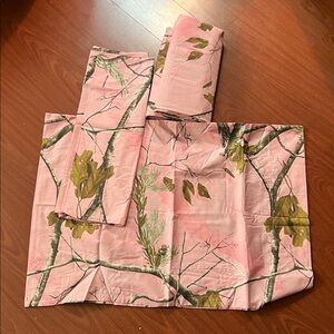 Real tree Pink camouflage top sheet/fabric 2 standard pillow shams 90x104 inches